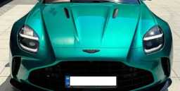 Такого "апарату" не було навіть в Джеймс Бонда: в Україні помітили спорткар Aston Martin Vantage