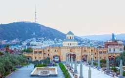 Гостеприимный горный Тбилиси: чем удивляет туристов грузинская столица