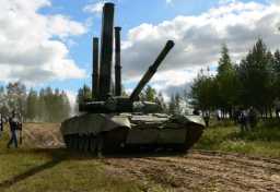 За 1 тыс. км: "Атэш" обнаружил колонну Т-90М, снятых с полигона под Санкт-Петербургом (фото)