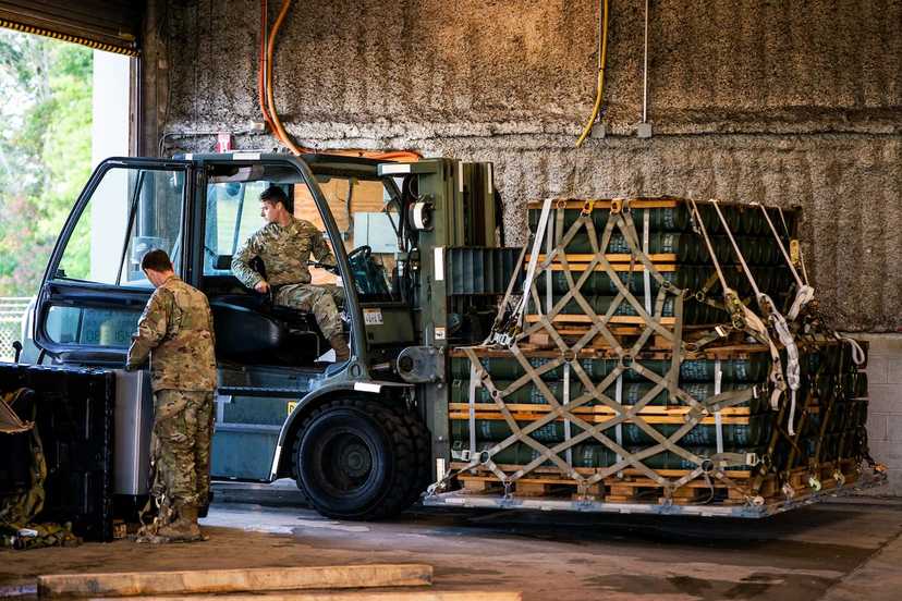 Пентагон все приготовил: СМИ узнали, когда новая военная помощь от США прибудет в Украину