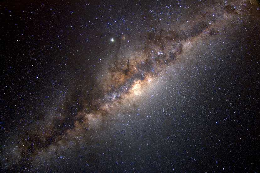 Прибыли из другого мира: в Млечном Пути обнаружены три древнейшие звезды во Вселенной