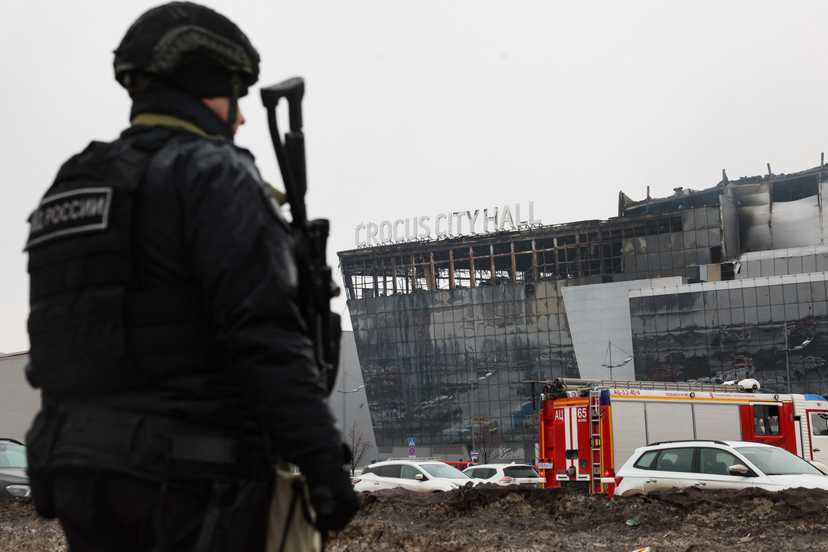 В РФ заявили, что следы теракта в "Крокусе" ведут в Украину: у Зеленского ответили