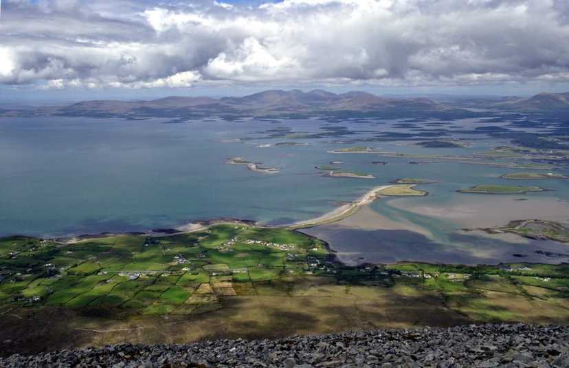Веком 3 тысячи лет: у берегов Ирландии обнаружили остатки утонувшего форта (фото)