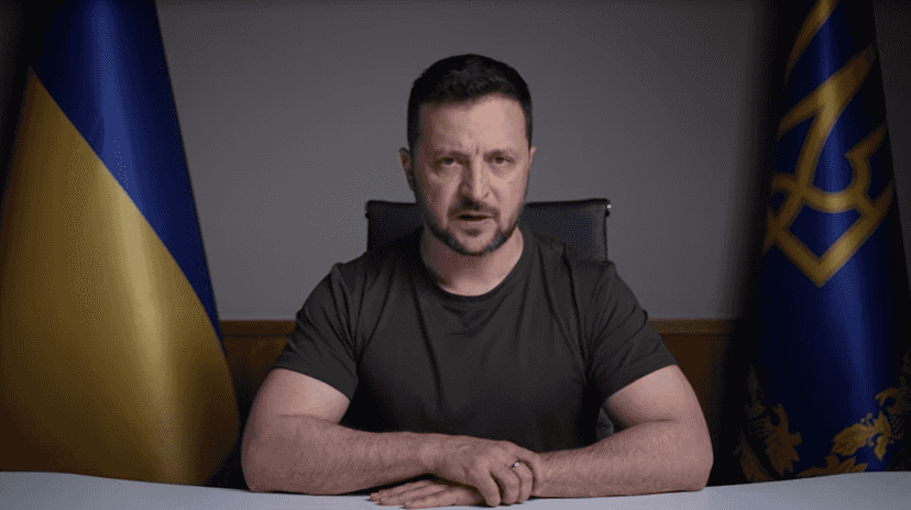 "Правильный удар": Зеленский подтвердил, что Джанкой атаковали ВСУ (видео)