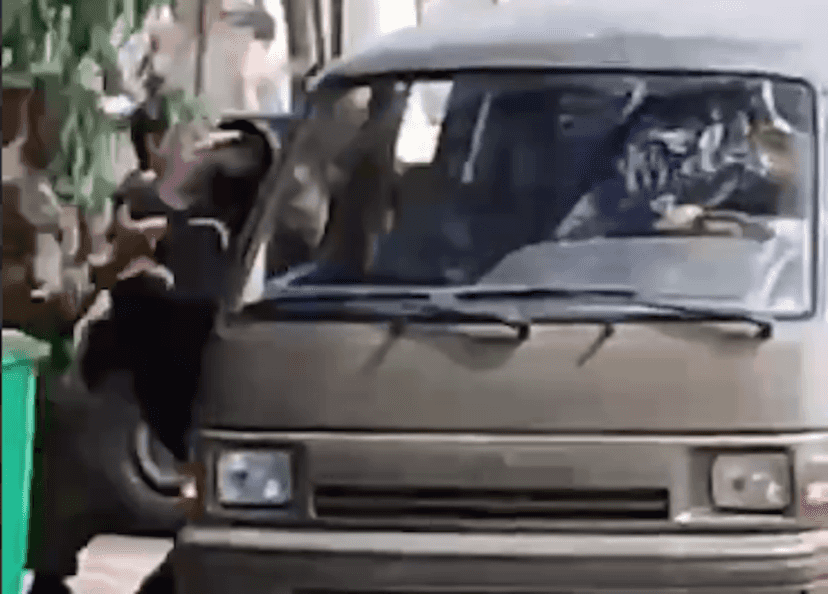 Сбежал через окно автомобиля: в Днепре разразился скандал с ТЦК (видео)