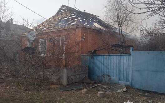 Ruscists strike at residential buildings in Vovchansk, woman injured
