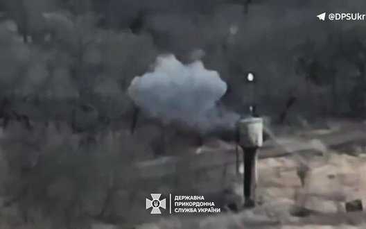 Border guards destroy enemy Ural and occupiers’ communication antenna in Kharkiv direction. VIDEO