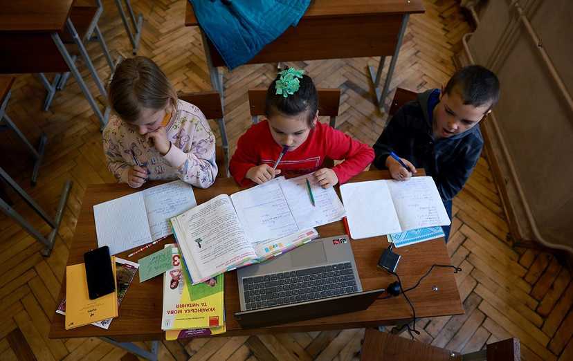 В Польше готовят обязательное школьное обучение для детей украинских беженцев с сентября