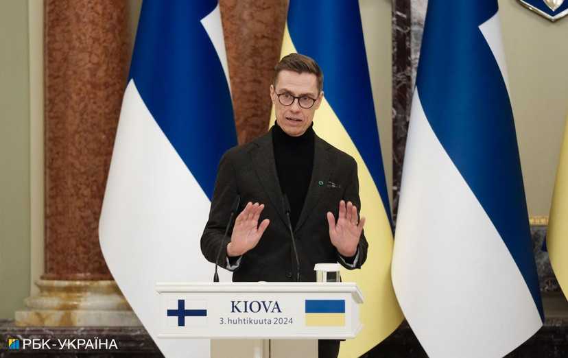 Президент Фінляндії про удари по НПЗ: Росія розуміє тільки таку мову