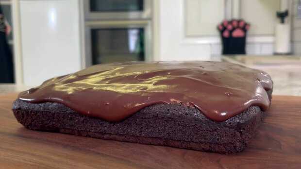 "Депрессивный торт": простой рецепт вкуснятины, который и любят, и ненавидят американцы